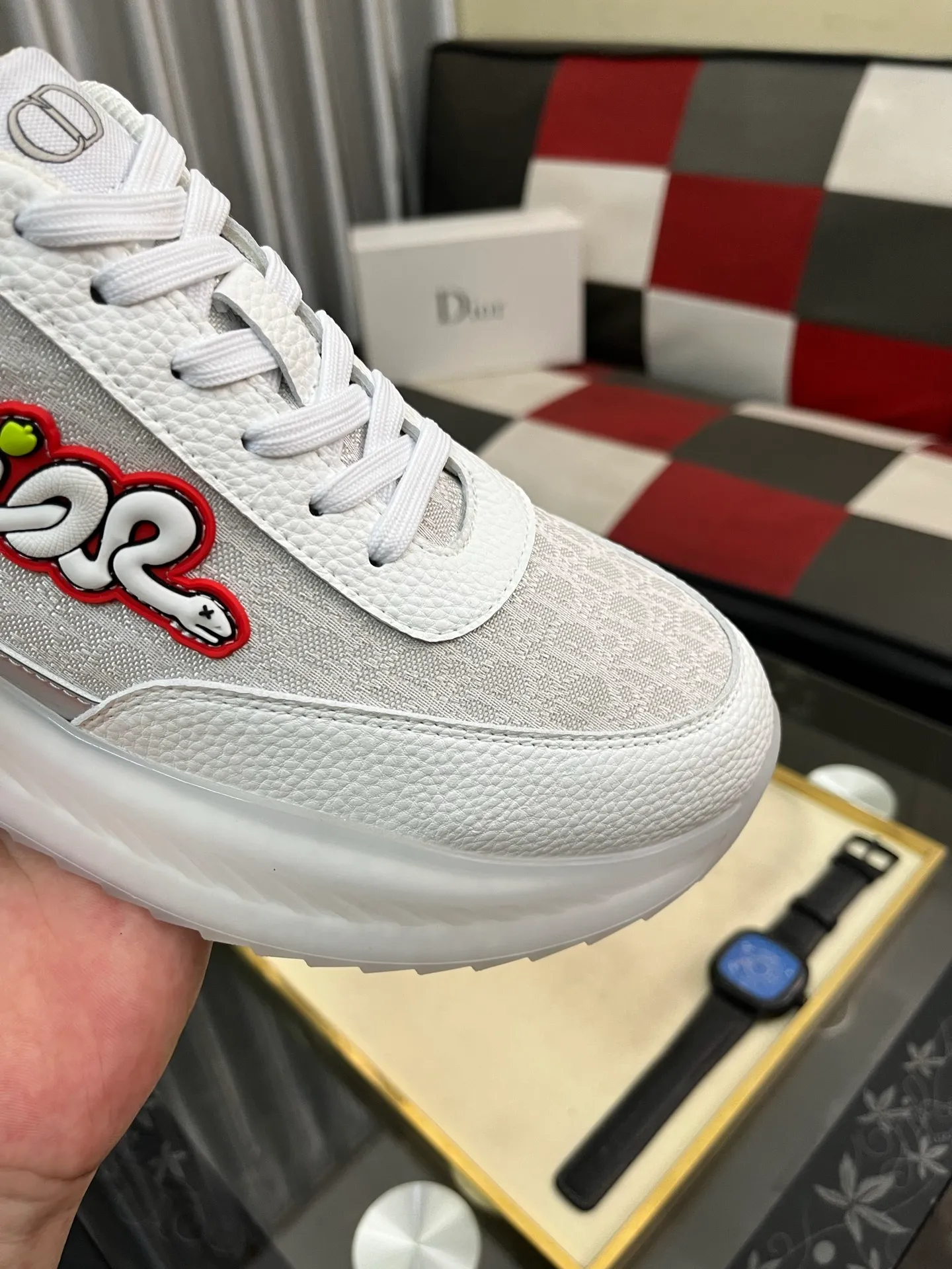 Men's Men's Shoes💰458⌚️⌚️Dior unique modern style sneakers. Counter purchasing 🏃casual leather shoes😍😍 original cowhide leather imported from Italy (refuses to discolor and grind feet) soles: original soles specially provided by the original factory, super cool😍 lace up and walk with wind👍 style design ⚠️ super comfortable and wear-resistant original soles. Just like shooting the real thing 🎬The real thing is better Code number: 38-445⃣️Colors available